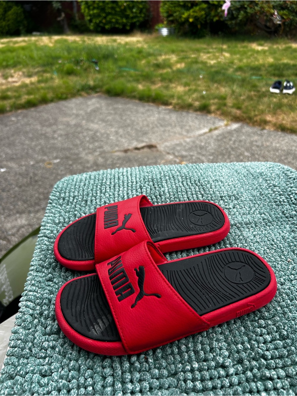 Puma Red and Black Kids Slide Sandals with Logo Strap Size 1C